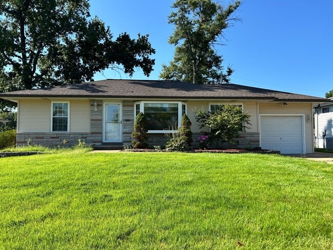 Building Photo - 112 Buckley Meadows Dr