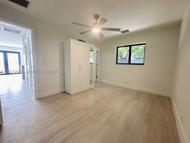 Photo - 1610 NE 17th St Unit 1610