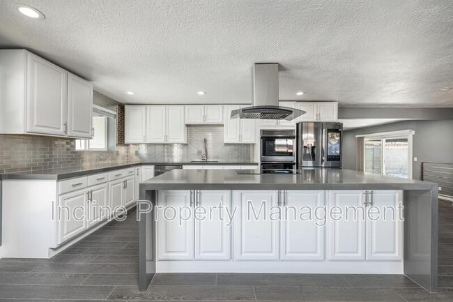 Photo - 3882 S Lee Maur St