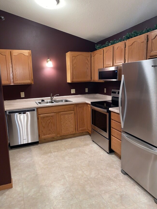 Photo - 1917 Deerhaven Ln NE Unit 18