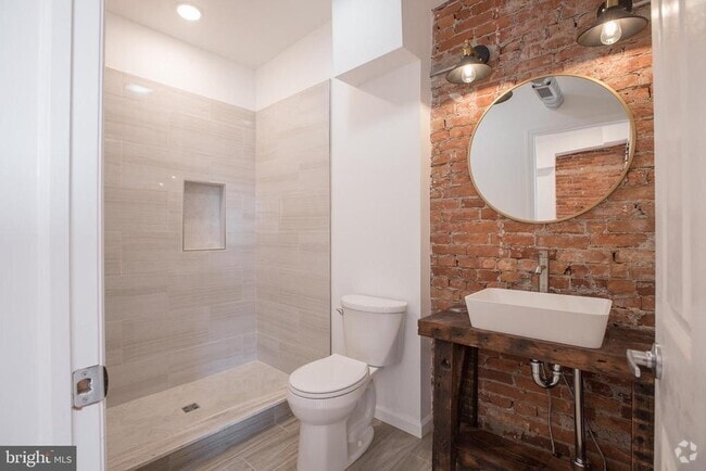 Building Photo - 1611 Swain St Rental
