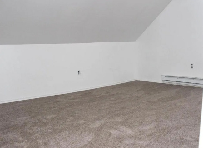 Bedroom - 564 W Market St Unit A