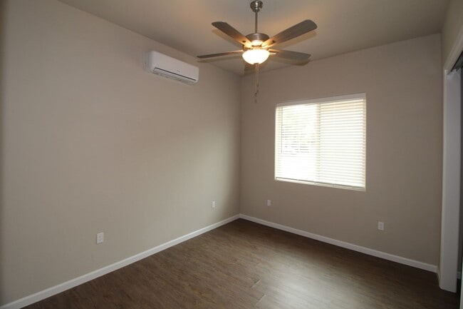 Photo - 2367 N Arthur Ave