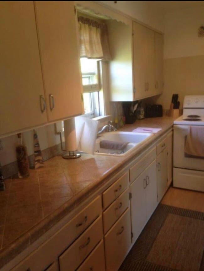 Photo - 2626 Newman Rd Unit 4