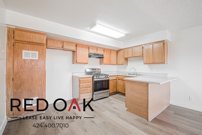 Photo - 6601 Victoria Ave Unit 490