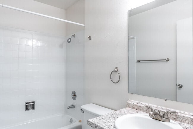 1BR, 1BA, - 576SF - Bathroom - Maple Terrace Apartments