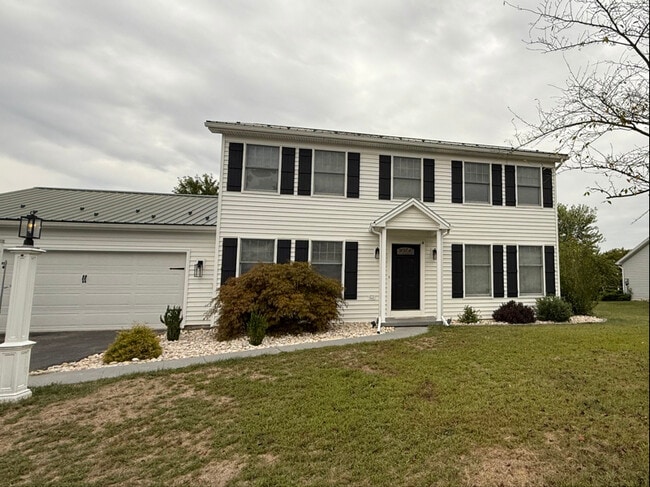Photo - 125 Fieldstone Dr