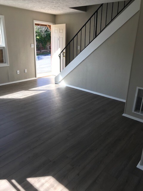 Photo - Buffalo Ridge Apartments