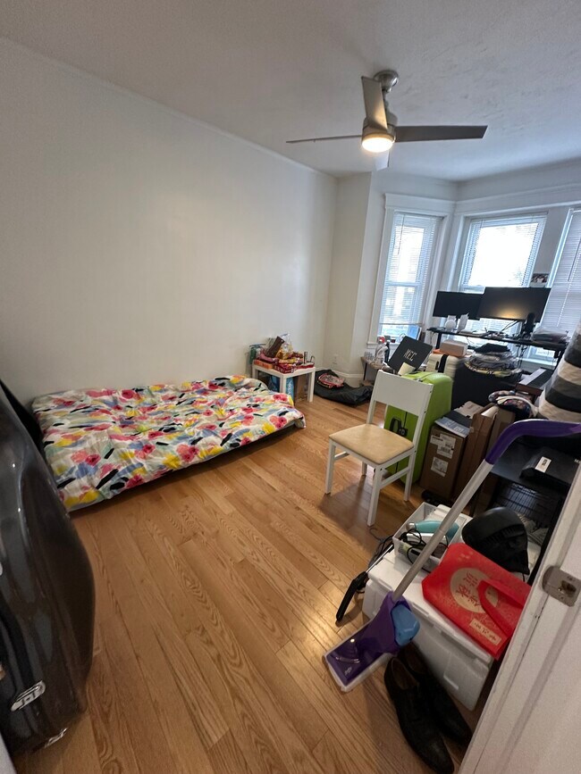 55 Hemenway St