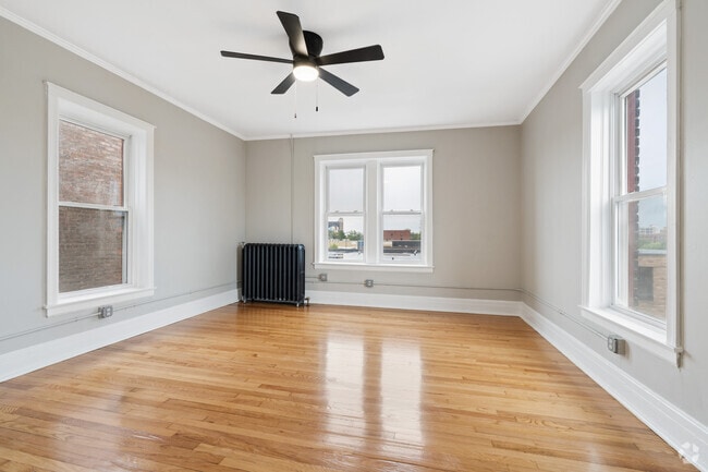 Studio 1BA - 450SF - Living/Dining/Bedroom - Millwood Apartments