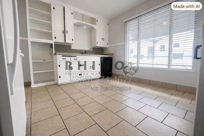 Building Photo - 2585 S 700 E Unit 2