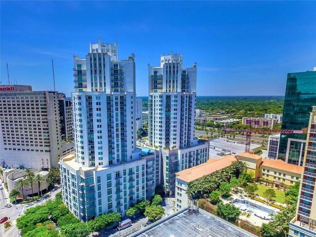 Building Photo - 9055 SW 73rd Ct Unit 1206 Rental