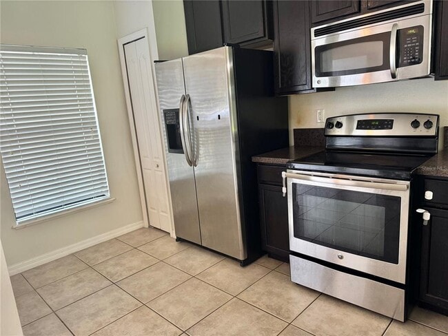 Photo - 3141 Windleshore Way