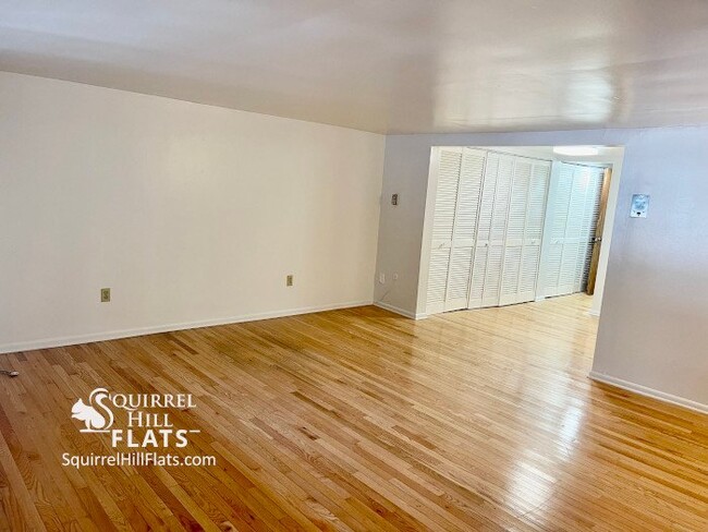 Photo - 6350 Forward Ave Unidad 2