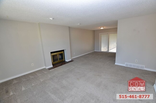 Photo - Wonderful Urbandale Home