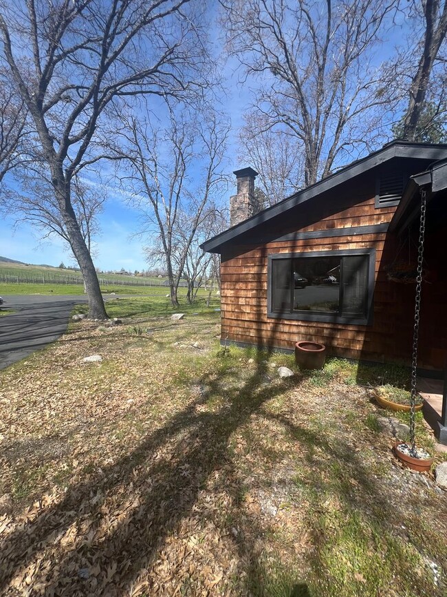 One of a kind rural cottage with use of sh... - One of a kind rural cottage with use of sh... House