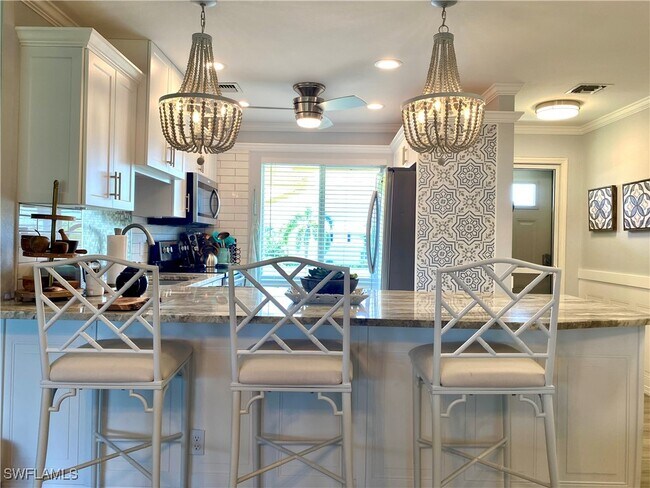 Photo - 306 Palm Dr Unit 2