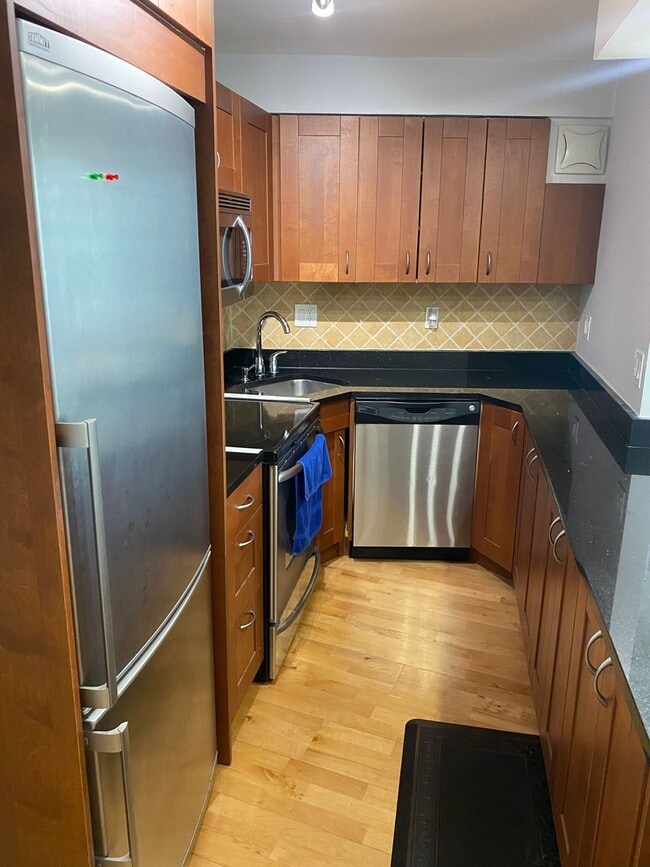 Photo - 300 N State St Unit 4404