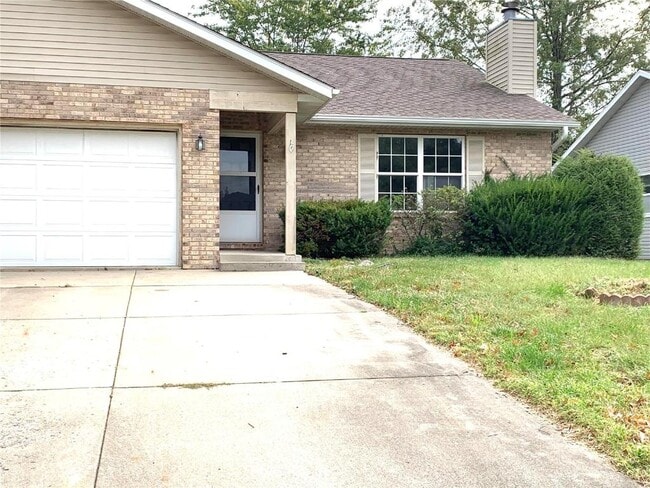Building Photo - 119 Twin Oaks Dr Rental