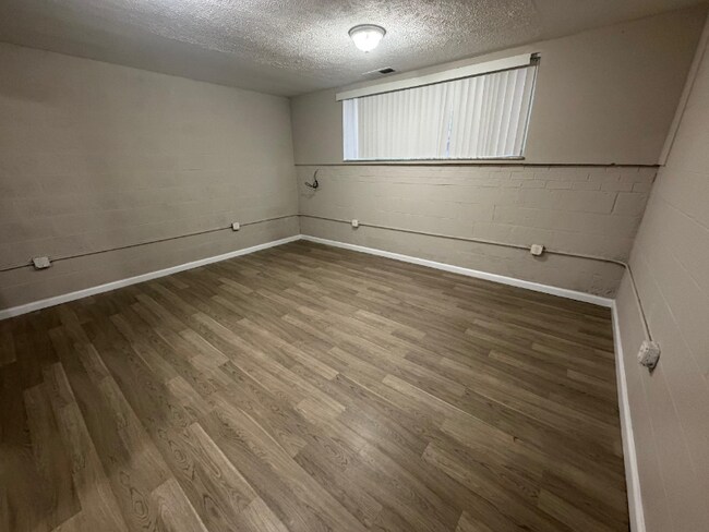 Photo - 47 Rhodes Ave Unit F