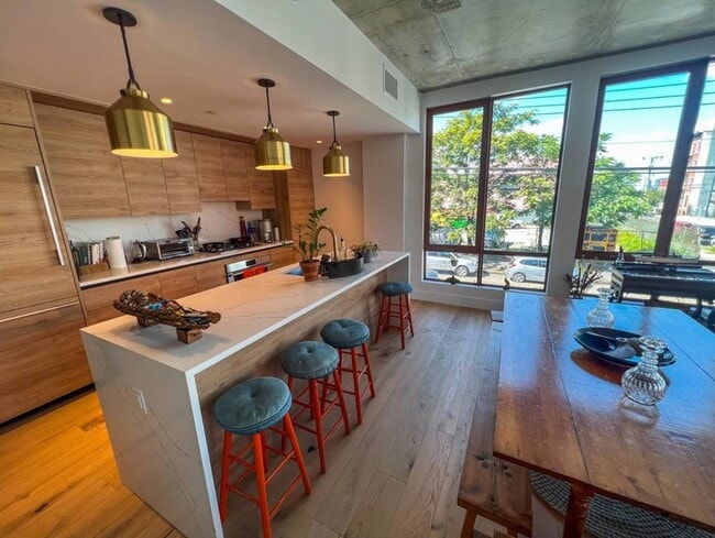 Photo - 199 Conover St Unit 2-A