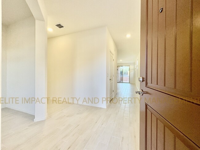 Photo - 9365 N Peridot Vis Ave