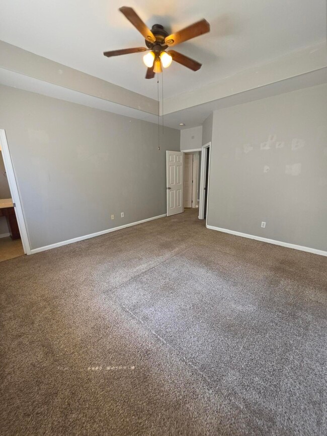 Photo - 620 Green Valley Dr