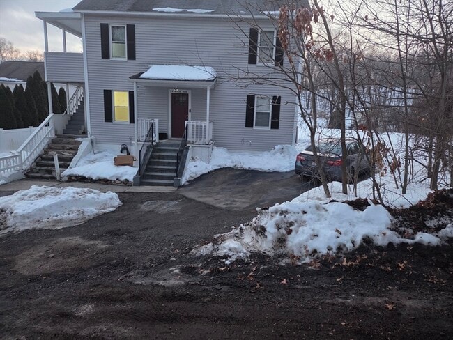 Building Photo - 11 Rice Ave Unit 1