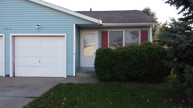 Building Photo - Nice 2 Bedroom Home Near Prairie View Elementary School