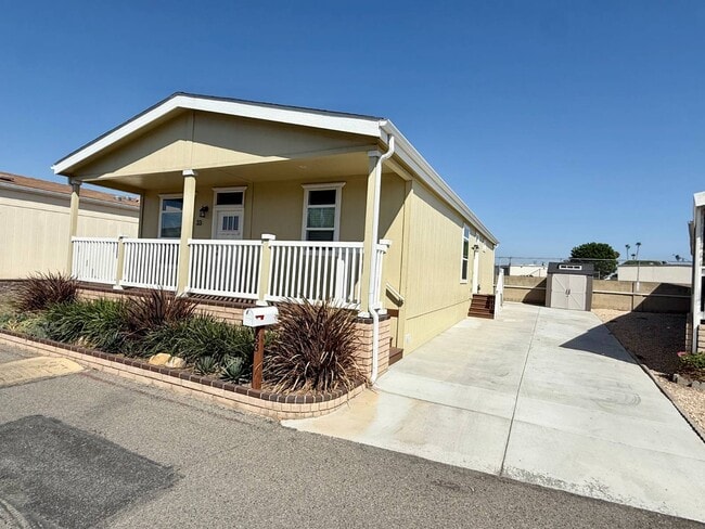 Photo - 33 Magnolia Via