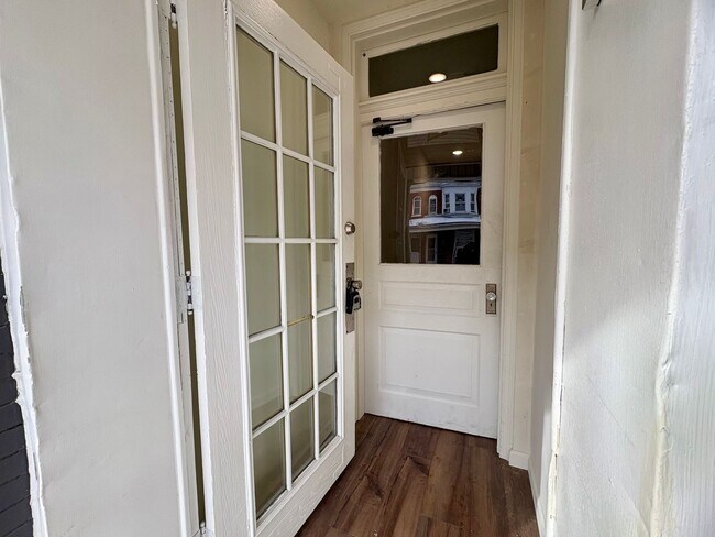 Photo - 133 W Maple St Unidad Apt 1