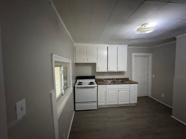 Photo - 117 W 30th St Unit Up-