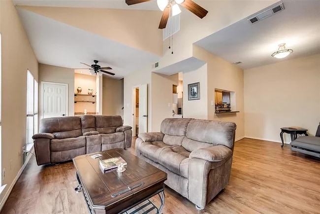 Photo - 14400 Montfort Dr Unit 604