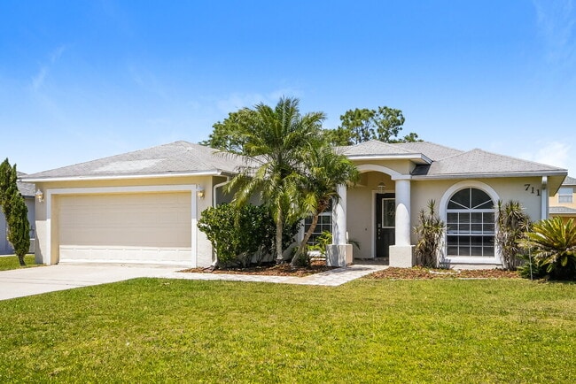 Photo - 711 Pelican Ct