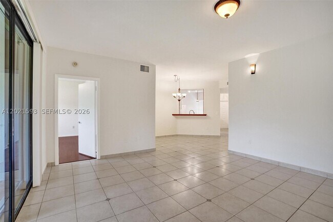 Photo - 15825 SW 3rd St Unit 103