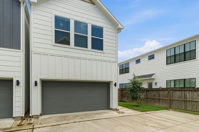 Photo - 6337 Wheatley St