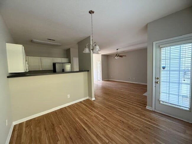 Photo - 500 Misty Groves Cir