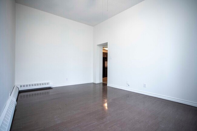 Photo - 27 Bridge St