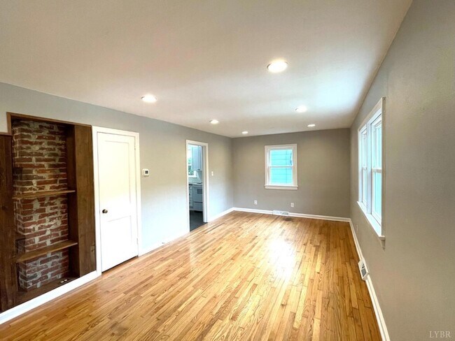 Photo - 4607 Fairmont Ave