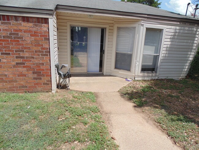 Photo - 2606PK Unit B