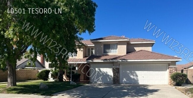 Building Photo - 4BD/3BTH WEST PALMDALE HOME