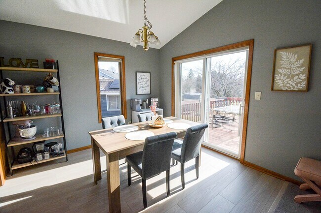 Photo - Bright 4BR on Corner Lot in SW Rochester