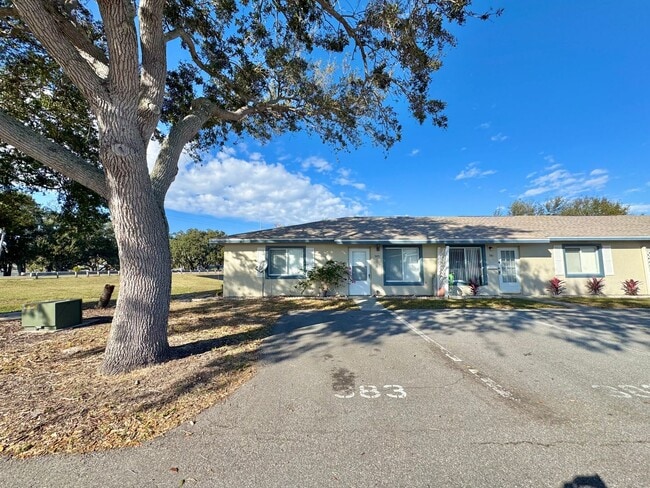 Photo - Winter Ridge - End Unit & Canal Front