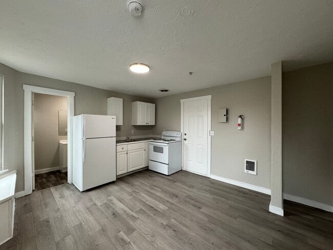 2903 East Olympic Avenue