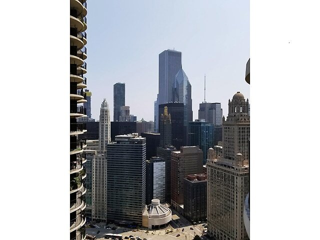 Photo - 300 N State St Unit 4907