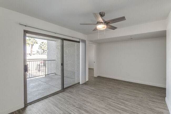 Photo - The Rockford