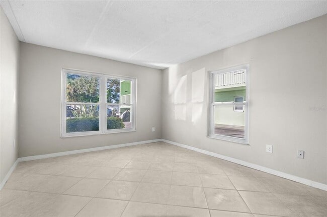 Photo - 464 N Paula Dr Unit 106