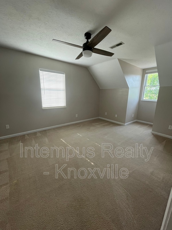 Photo - 7728 Chapel Bend Dr