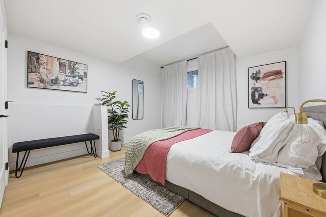 Photo - 11230 127 Street-SI ID1391345P Unit SI ID1391345P