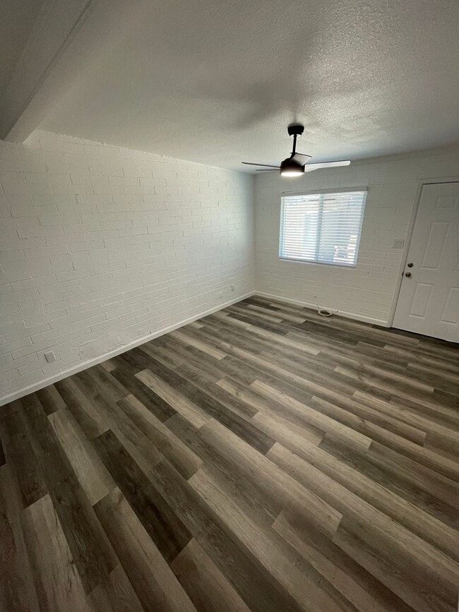 Photo - 9361 W Polk St Unit 4